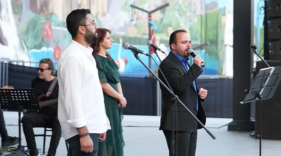 Van Kültür Yolu Festivali 4. Gününde Tüm Coşkusuyla Devam Ediyor