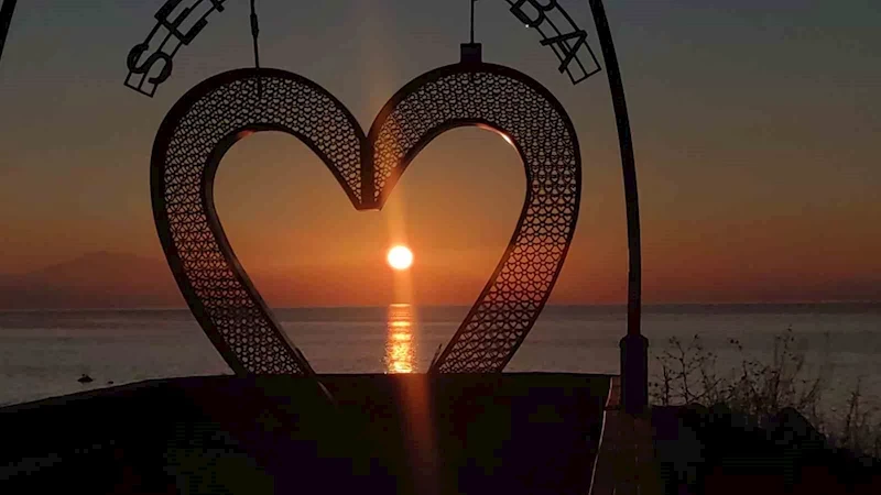 Van’da eşsiz günbatımı