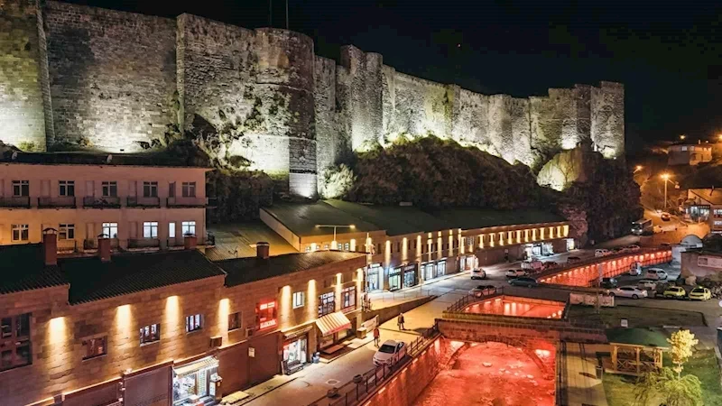 Bitlis’in tarihi dokusu yeniden canlanıyor