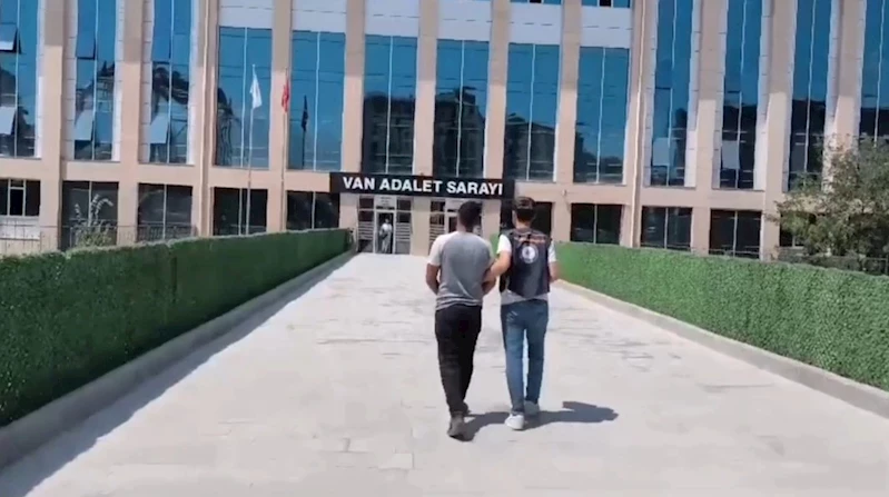 Van’da 3 organizatör tutuklandı