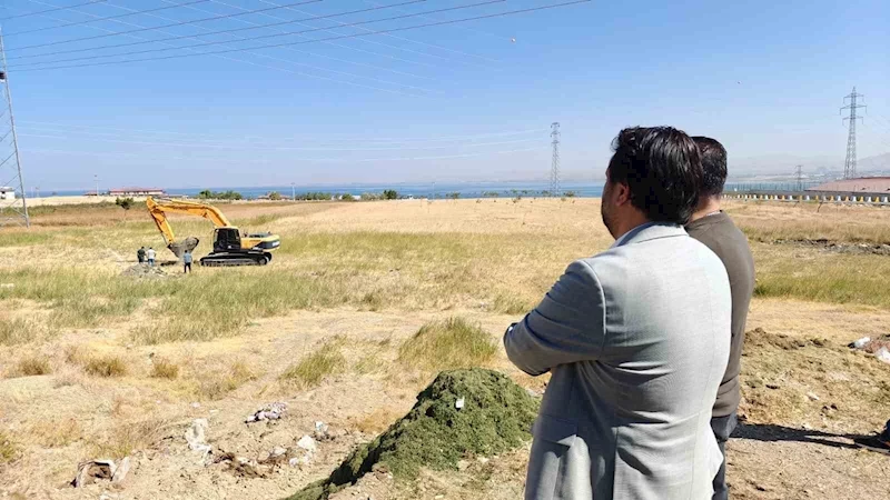 Edremit Ağız ve Diş Sağlığı Merkezi için ilk kazma vuruldu