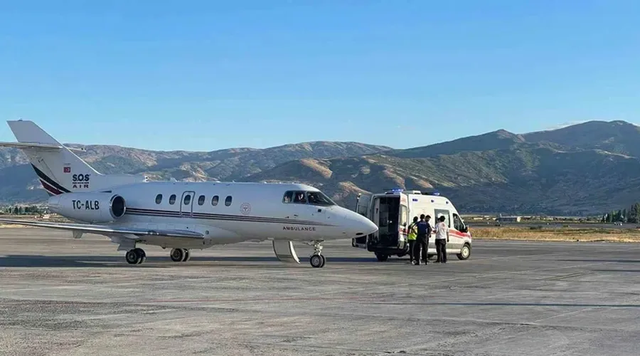 Astım ve hipertansiyon hastası, uçak ambulansla Ankara’ya sevk edildi