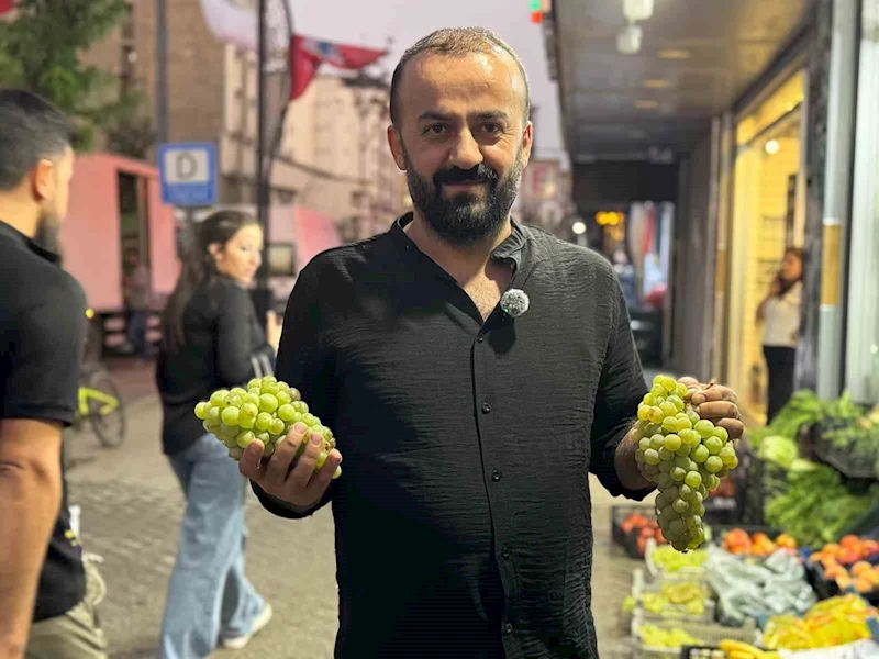 Yüksekova’da Şemdinli üzümü tezgahlarda yerini aldı