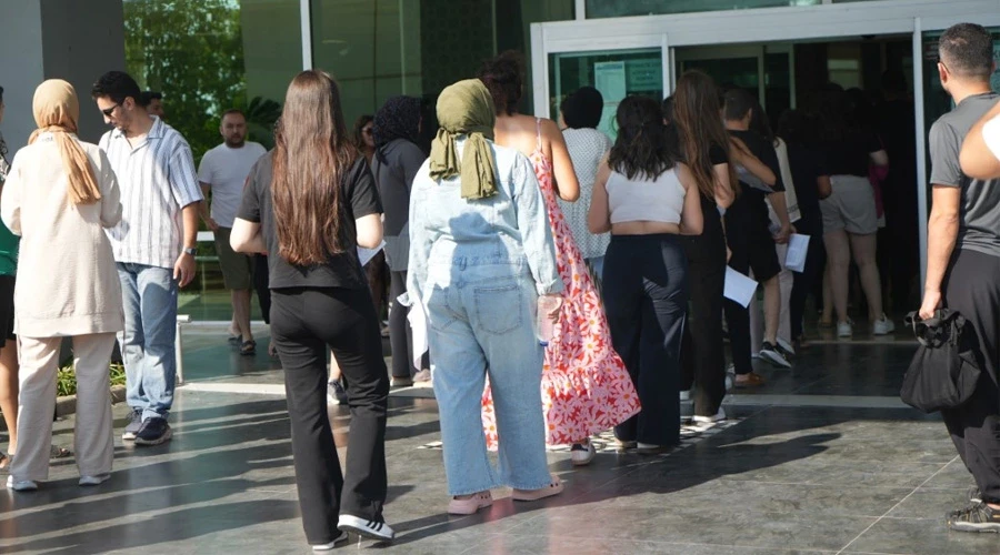 KPSS yine maratonu aratmadı, son dakikaya kalanlar saniyelerle yarıştı 