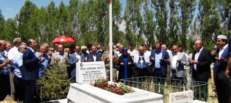  15 Temmuz şehidi Hamuryen mezarı başında anıldı