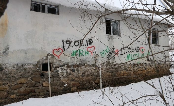 Hırsızları kardaki ayak izleri ele verdi
