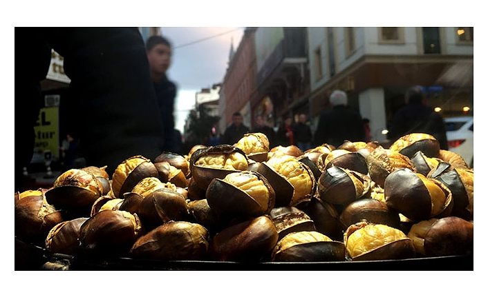 Kestane kırmızı eti solladı