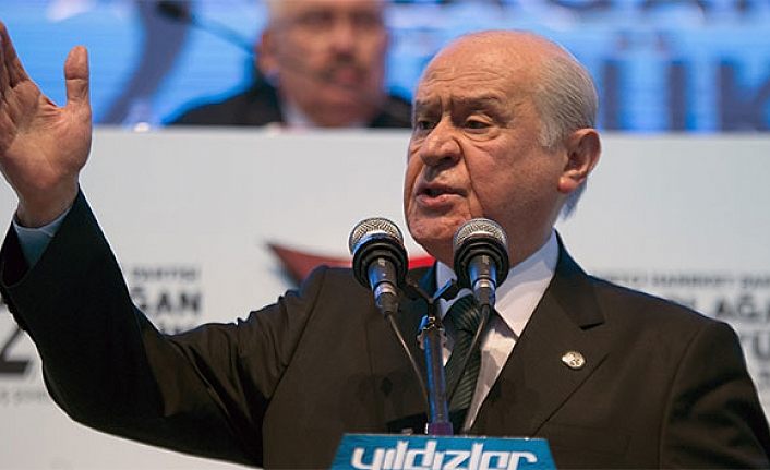 MHP Lideri Bahçeli: 'Trump'ın Maduro'ya darbe teşebbüsünü şiddetle kınıyorum'