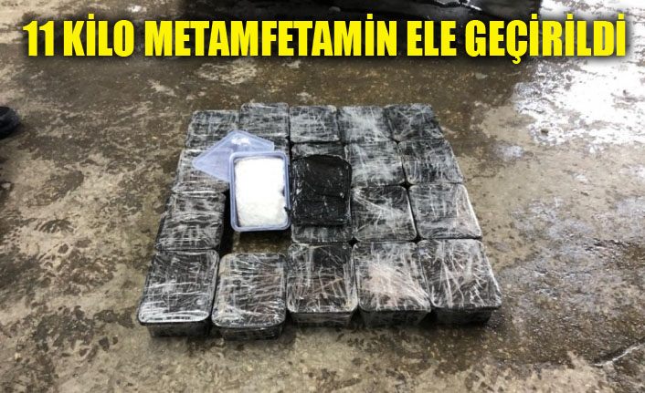 Van’da bir otomobilde 11 kilo metamfetamin ele geçirildi