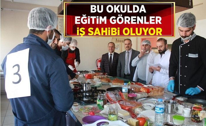 Bu okulda eğitim görenler iş sahibi oluyor