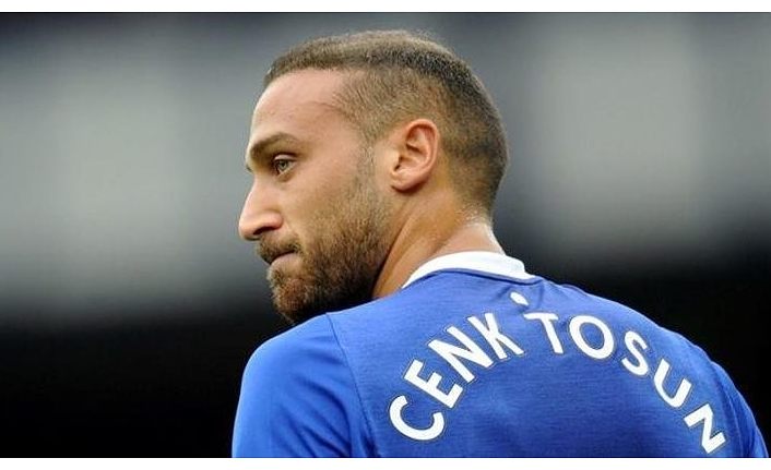 Everton taraftarından Cenk Tosun'a tepki: Problemlerden biri sensin