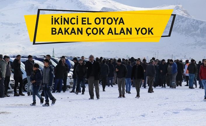 İkinci el otoya bakan çok alan yok