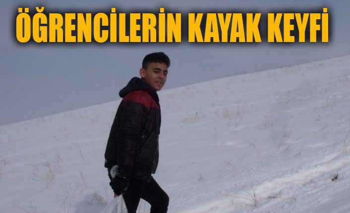 Öğrencilerin kayak keyfi