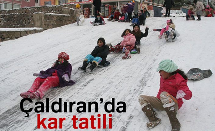 Çaldıran’da kar tatili