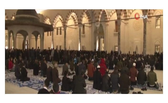 Çamlıca Camii'nde Regaip Kandili coşkusu
