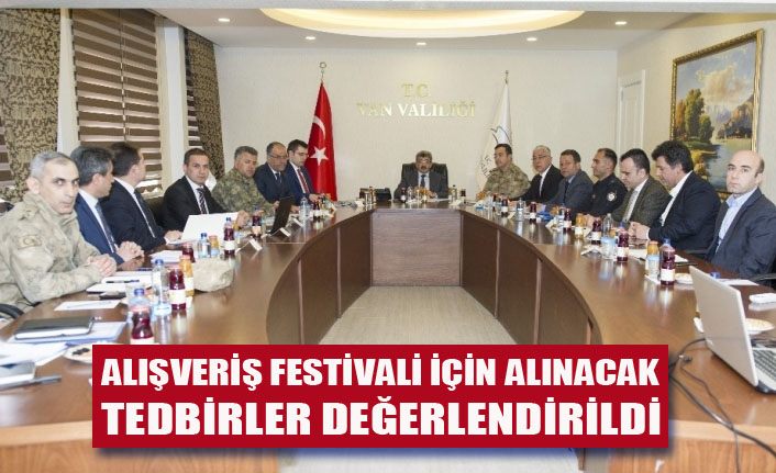Shopping Fest tedbirleri yapılan toplantıda masaya yatırıldı