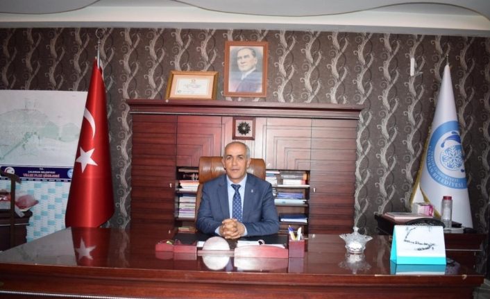 Başkan Ensari’den  2. lige yükselen Van Büyükşehir Belediyespor’a tebrik mesajı