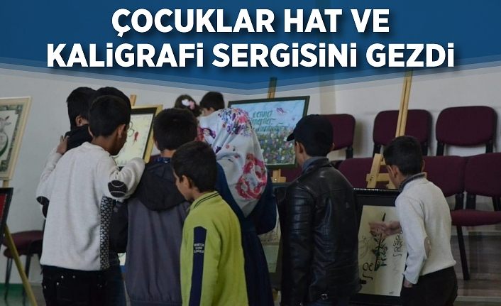 Çocuklar hat ve kaligrafi sergisini gezdi
