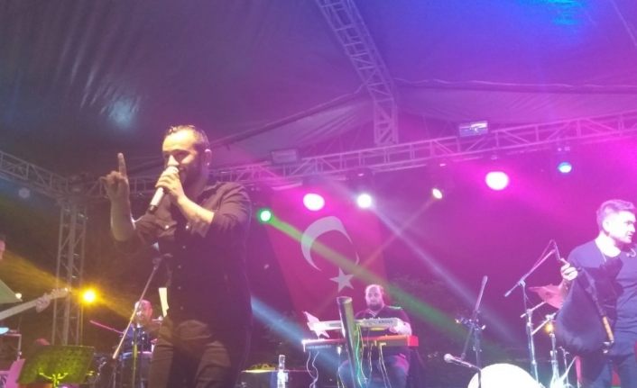 Erciş’te 9. Uluslararası İnci Kefal Göçü Kültür ve Sanat Festivali