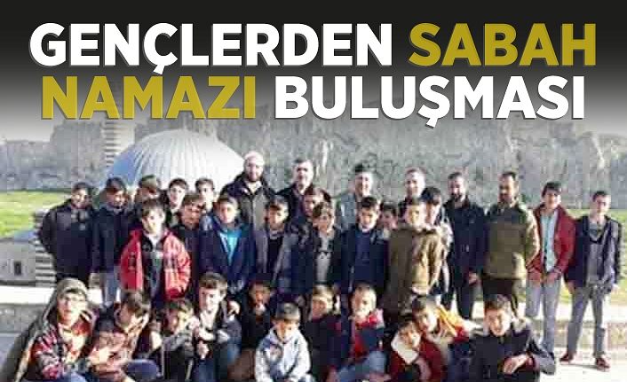 Gençlerden Sabah Namazı Buluşması