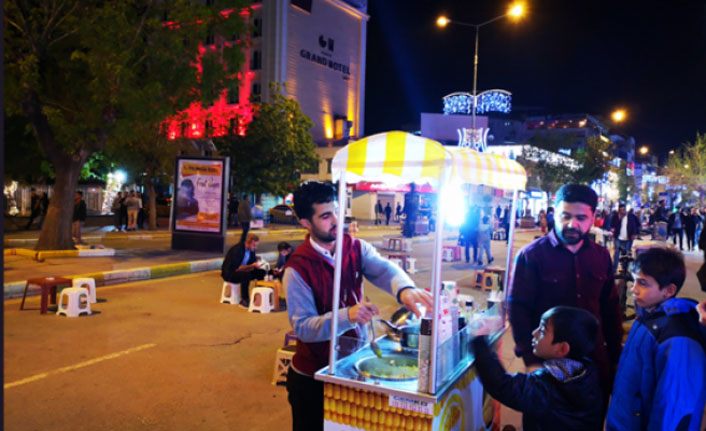 HDP’li Özgökçe esnaf ile seyyarı karşı karşıya getirmek mi istiyor?