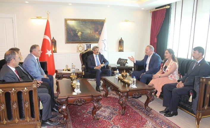 Azerbaycan heyeti Van’da