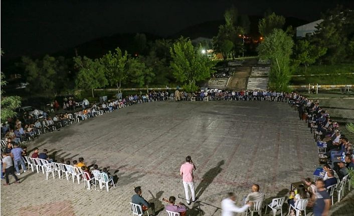 Başkan Tanış, gençlerle buluşmaya devam ediyor