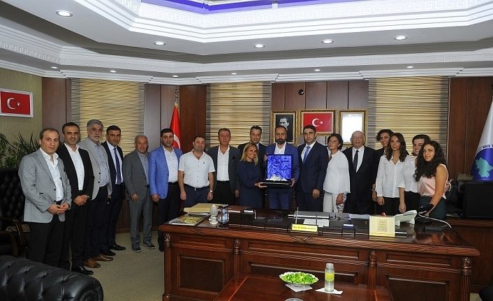 Van Dostluk Grubu’ndan Rektör Şevli’ye ziyaret