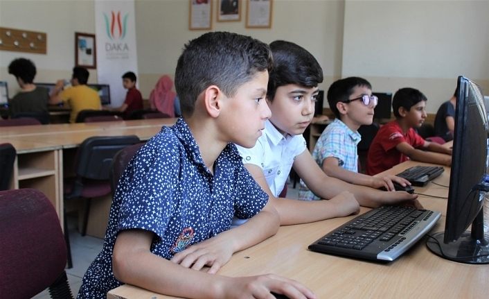 Vanlı çocuklar geleceği kodluyor