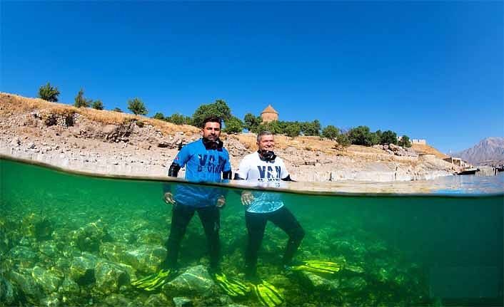Van TSO Başkanı Necdet Takva Vangölü’ne daldı