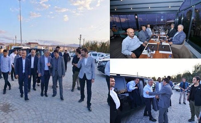 Eski Bakan Ahmet Arslan Van’a uğradı