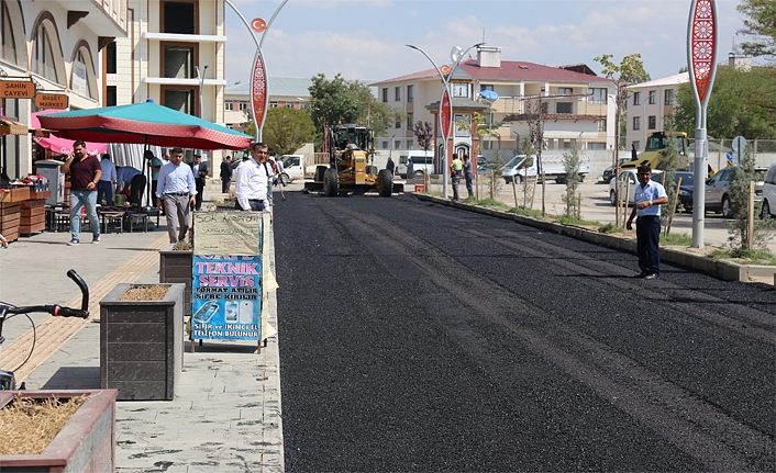 Gürpınar Belediyesi'nden asfalt çalışması