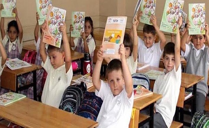 Vanlı siyasilerden ve STK başkanlarından eğitim öğretim yılı kutlama mesajları