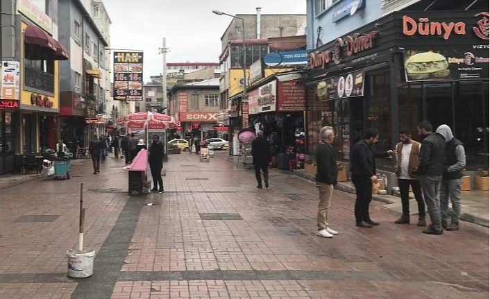 Sanat sokağı esnafın seyyar sıkıntısı