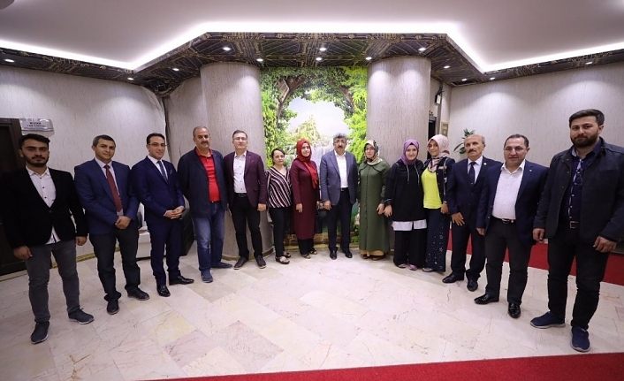 Vali Bilmez, Van Postası Gazetesi yazarları ile bir araya geldi