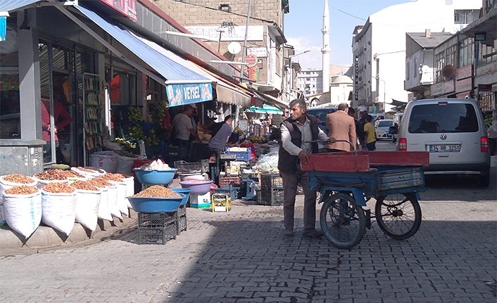Van esnafından seyyar satıcı sorununa çözüm çağrısı
