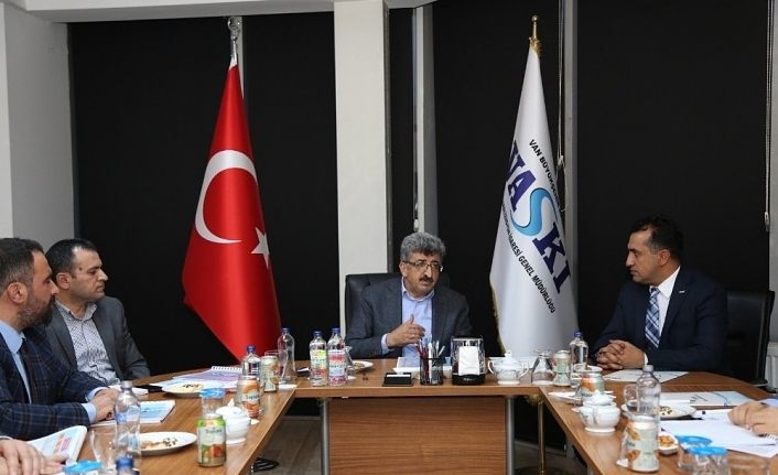 Van Valisi Bilmez’den VASKİ’ye ziyaret