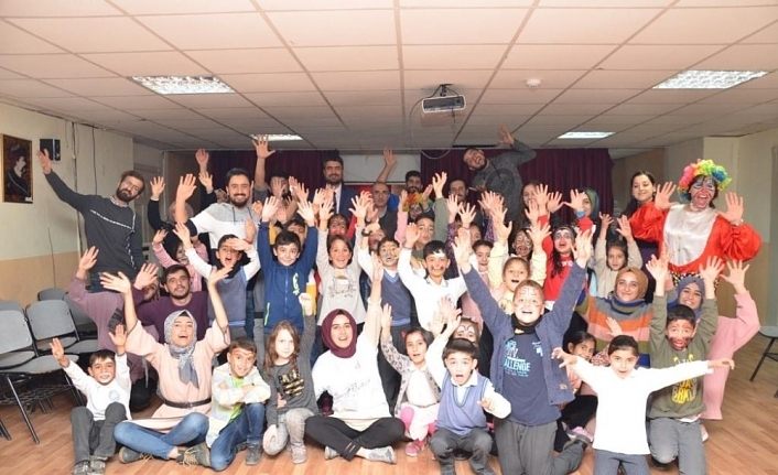Gönül Elçileri, gönüllere dokunmaya devam ediyor
