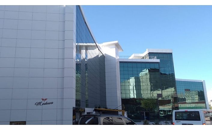 SP Van İl Başkanı’ndan AVM’ye dönüştürülen Belediye Kapalı Otoparkı ile ilgili sorular