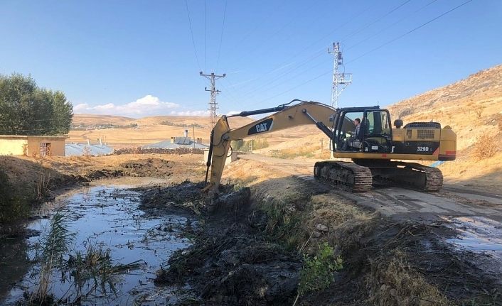 Van Büyükşehir Belediyesi 20 günlük işi 3 günde tamamladı