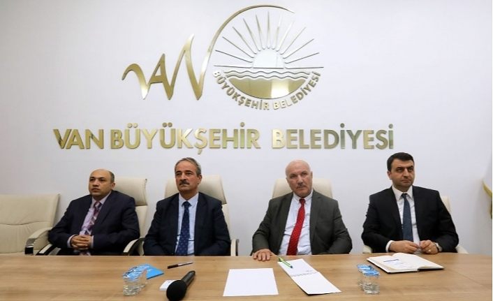 Van’da ‘akıllı kent sistemleri’ tanıtım semineri
