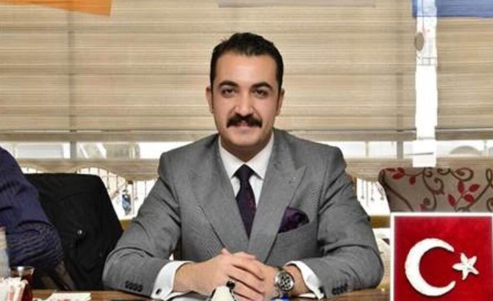 Ak Parti Edremit İlçe Başkanı Avukat Savaş Nurullah Kıylık yeni dönemde aday olmayacak