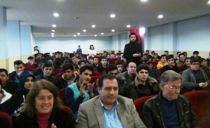 Erciş’te ustalar öğrencilerle buluştu