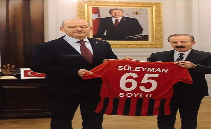İçişleri Bakanı Süleyman Soylu, “Van'ın ve Vanspor’un yanındayım”