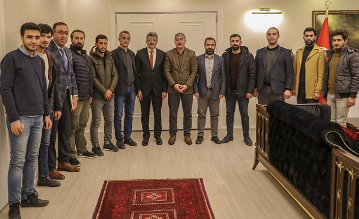 Van Gönüllüleri Platformu Vali Bilmez’i ziyaret etti