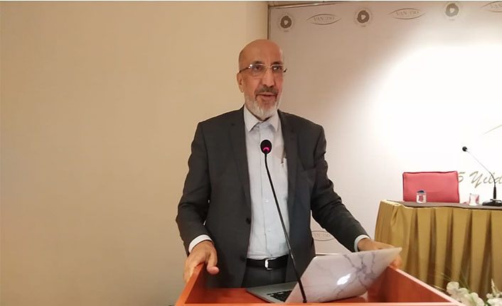 Van’da konferansta konuşan Abdurrahman Dilipak, ‘İstanbul sözleşmesiyle aile yok olacak’