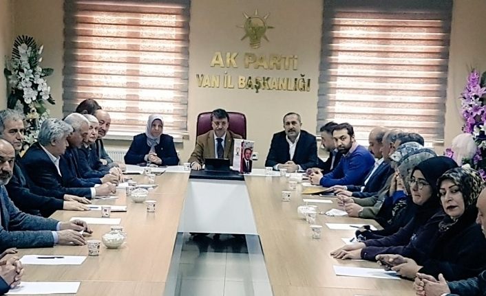 AK Parti Van İl Başkanlığı Yönetim Kurulu Toplantısı yapıldı