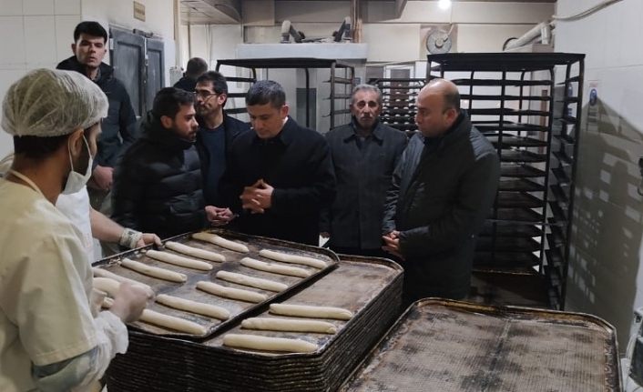 Erciş Kaymakamı ve Belediye Başkan Vekili Mehmetbeyoğlu’ndan akşam denetimi