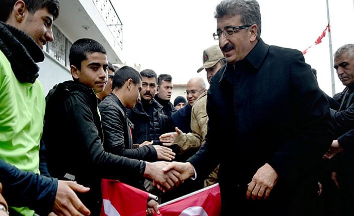 İş Adamı Feridun Irak’tan Van Valisi Bilmez’e tebrik mesajı