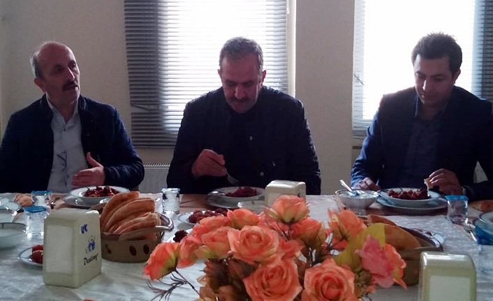 Van Postası Gazetesi Yazarları Türkiye’ye örnek olan Van İŞGEM’i ziyaret etti